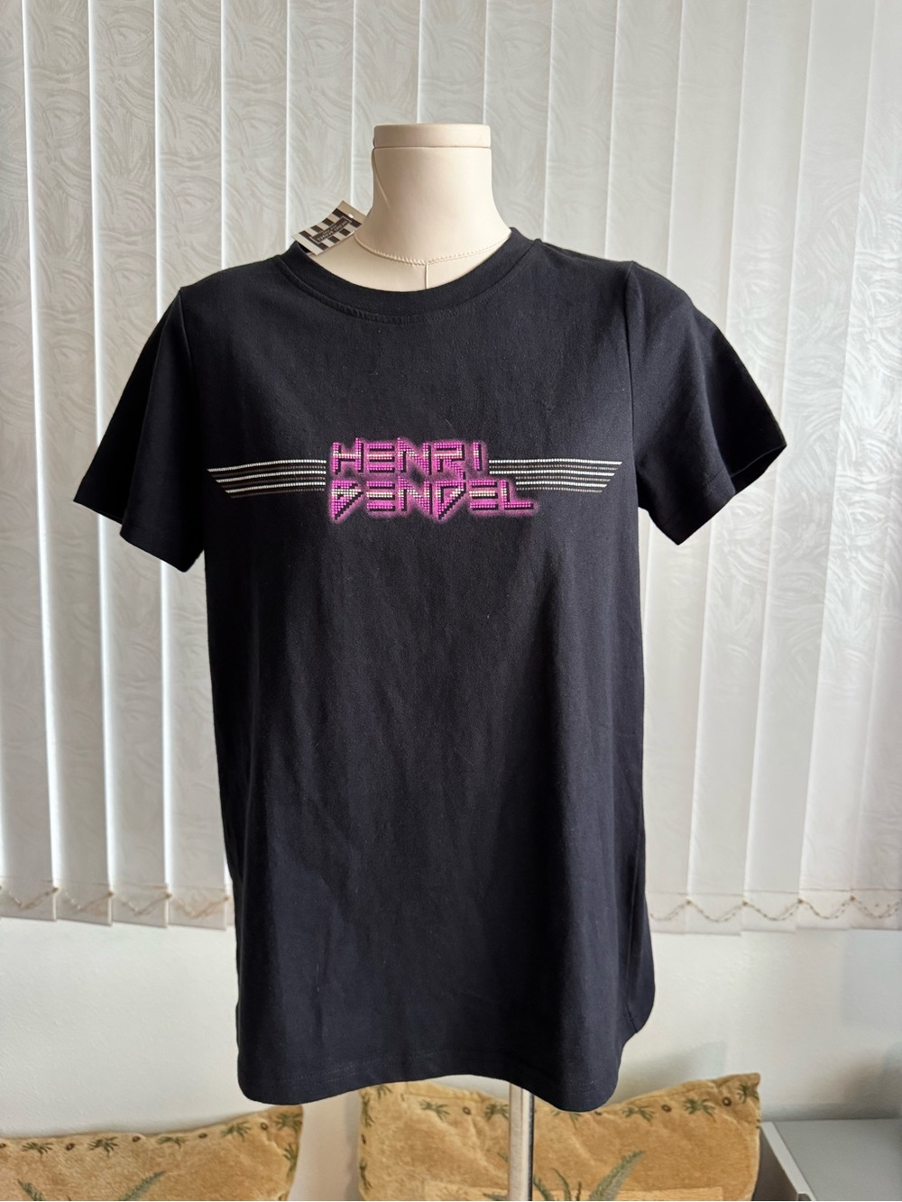 Henri Bendel x Shinji Murakami Graphic Tee NWT Black Size S/M Rare
